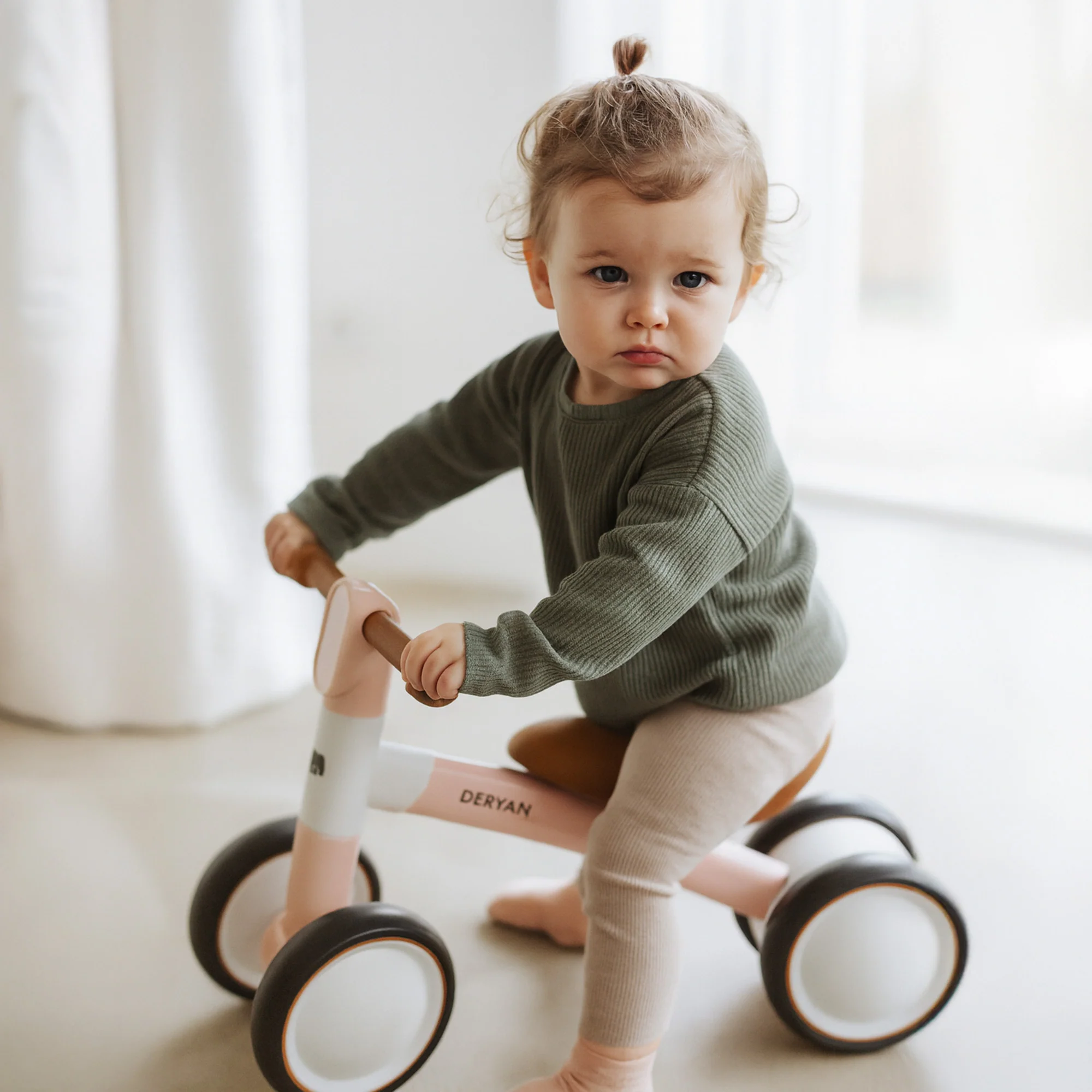 Milo Loopfiets - Speelgoed Vanaf 1 jaar - Roze - Image 2